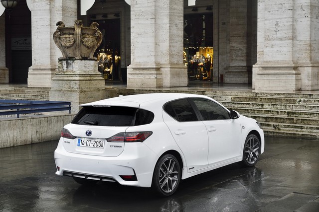 LEXUS CT 200h FULL HYBRID 2014 218899LEXUSCT200H03DPL2014