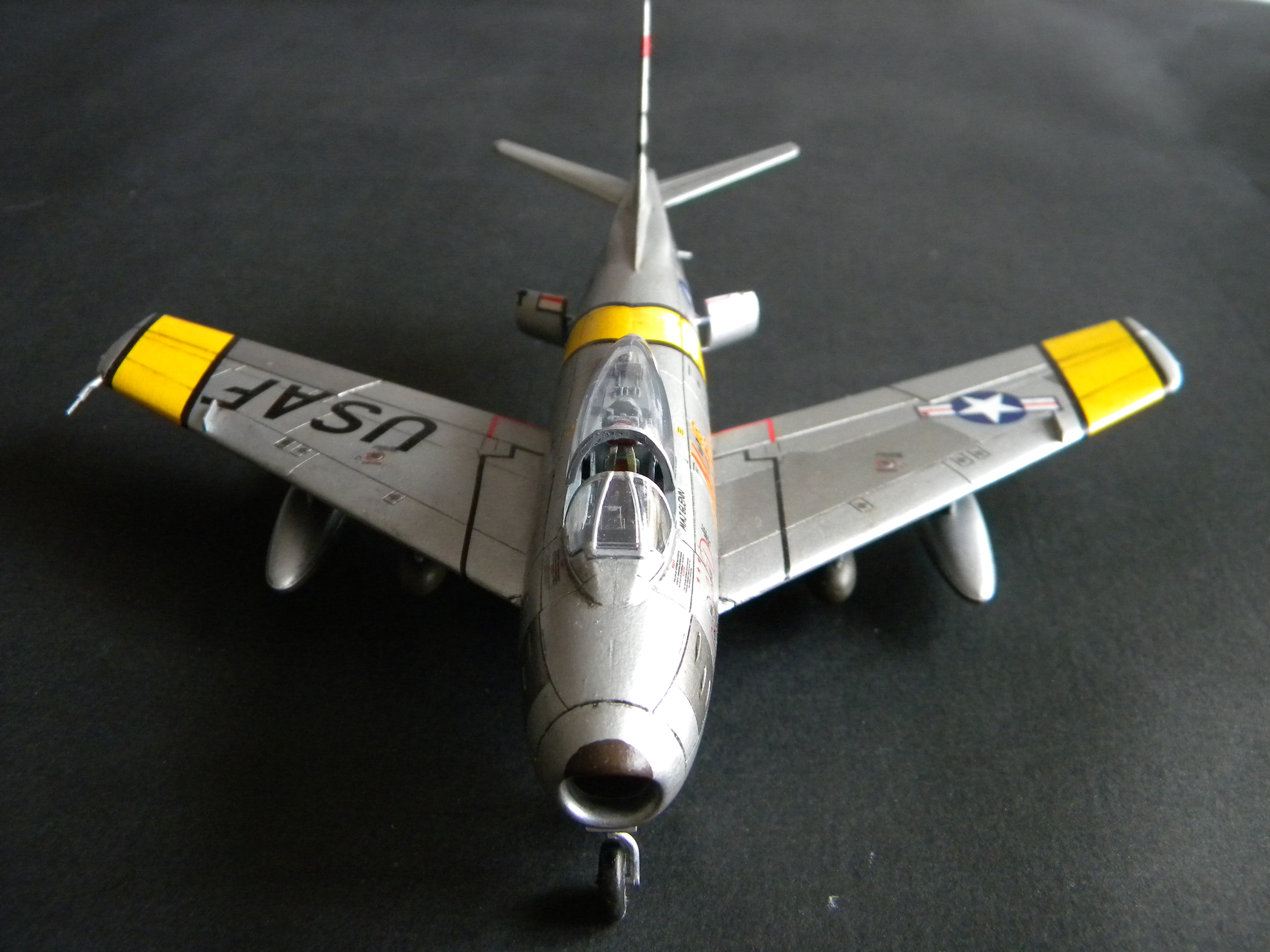 [Airfix] F-86F Maj. John Glenn "Mig Mad Marine" 222852DSCN9688