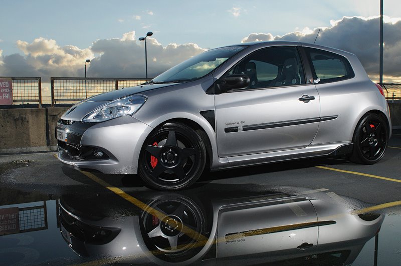 [Renault] Clio RS - Page 7 2268381976704024314197933121104054700n