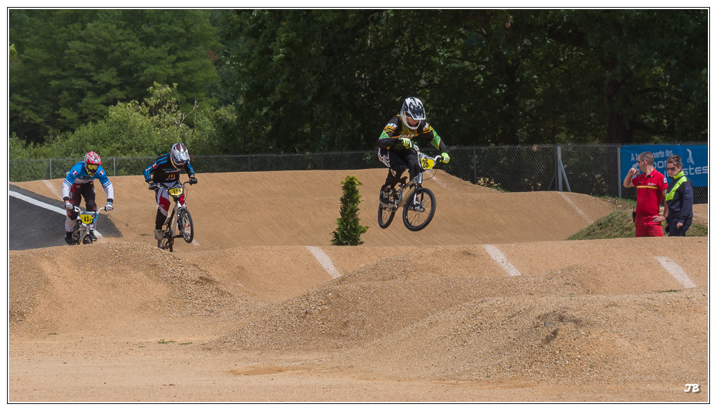 Issoire BMX 226999LR5P1010625DxO