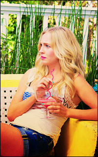 CANDICE ACCOLA △ 230926accola02