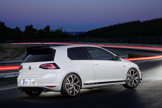 Golf GTI Clubsport  235706thddb2015au01325large1