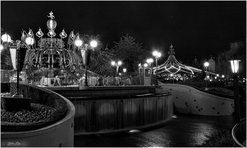 Photos de Disneyland Paris en HDR (High Dynamic Range) ! - Page 19 241393DumboMHTCHDR600DBW