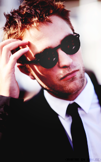 Robert Pattinson   251534R40