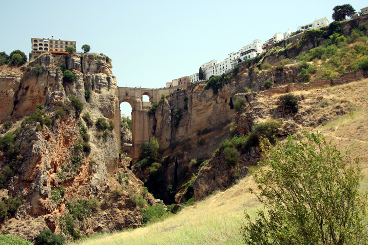 L’Andalousie des champs ( quoi que ! ) 2554551398FailledeRonda