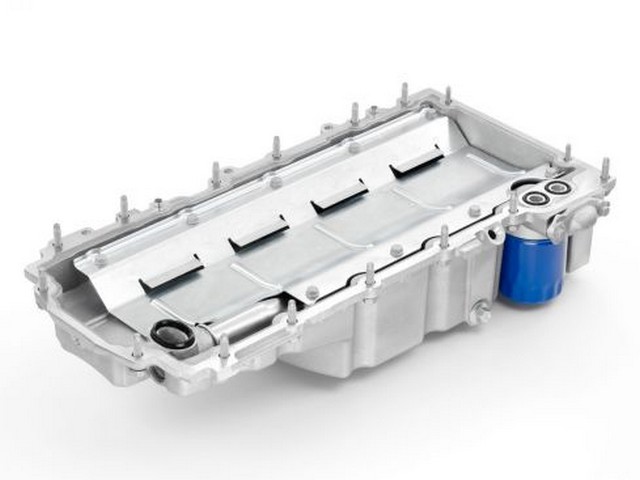 Un nouveau V8 de 450 ch pour la Corvette C7  259347ChevroletCorvetteC718