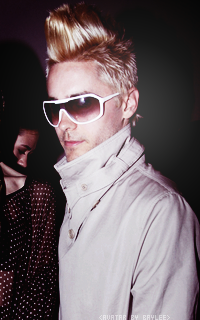 Jared Leto - Page 2 261076J57