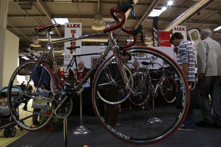 Salon du cycle 263653MG7286