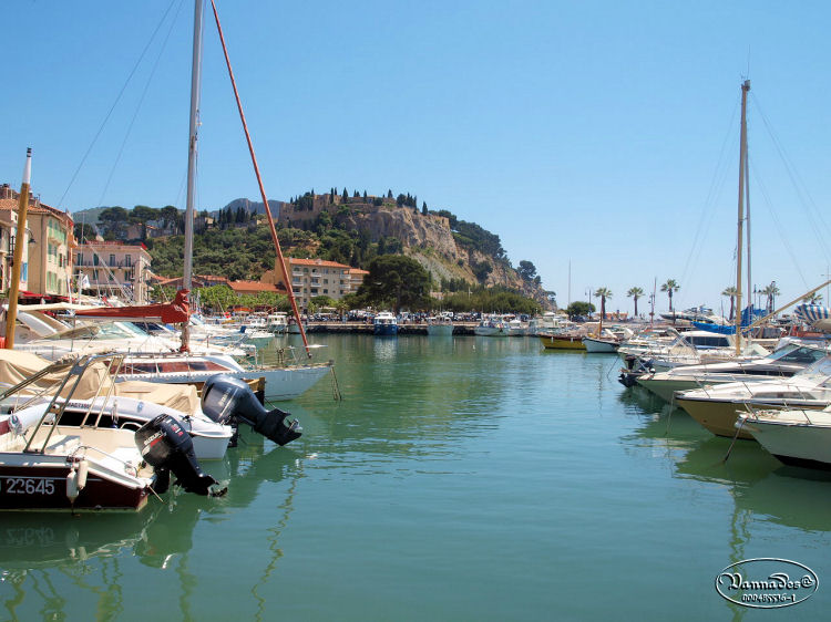 Promenade à Cassis  ce 12/06/2013 (visite des Calanques) 269065448