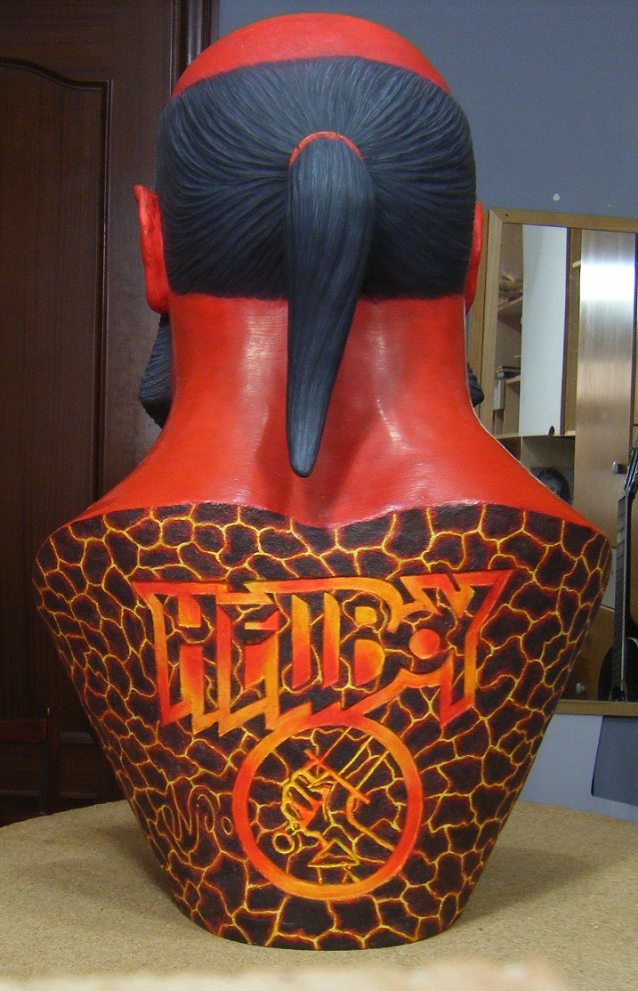 Hellboy buste ( life size) - Page 3 27082550HB6