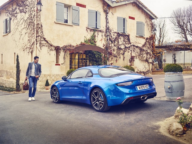 Alpine A110 Première Édition à l’essai à Aix en Provence  273394212007032017EssaisPresseALPINEA110