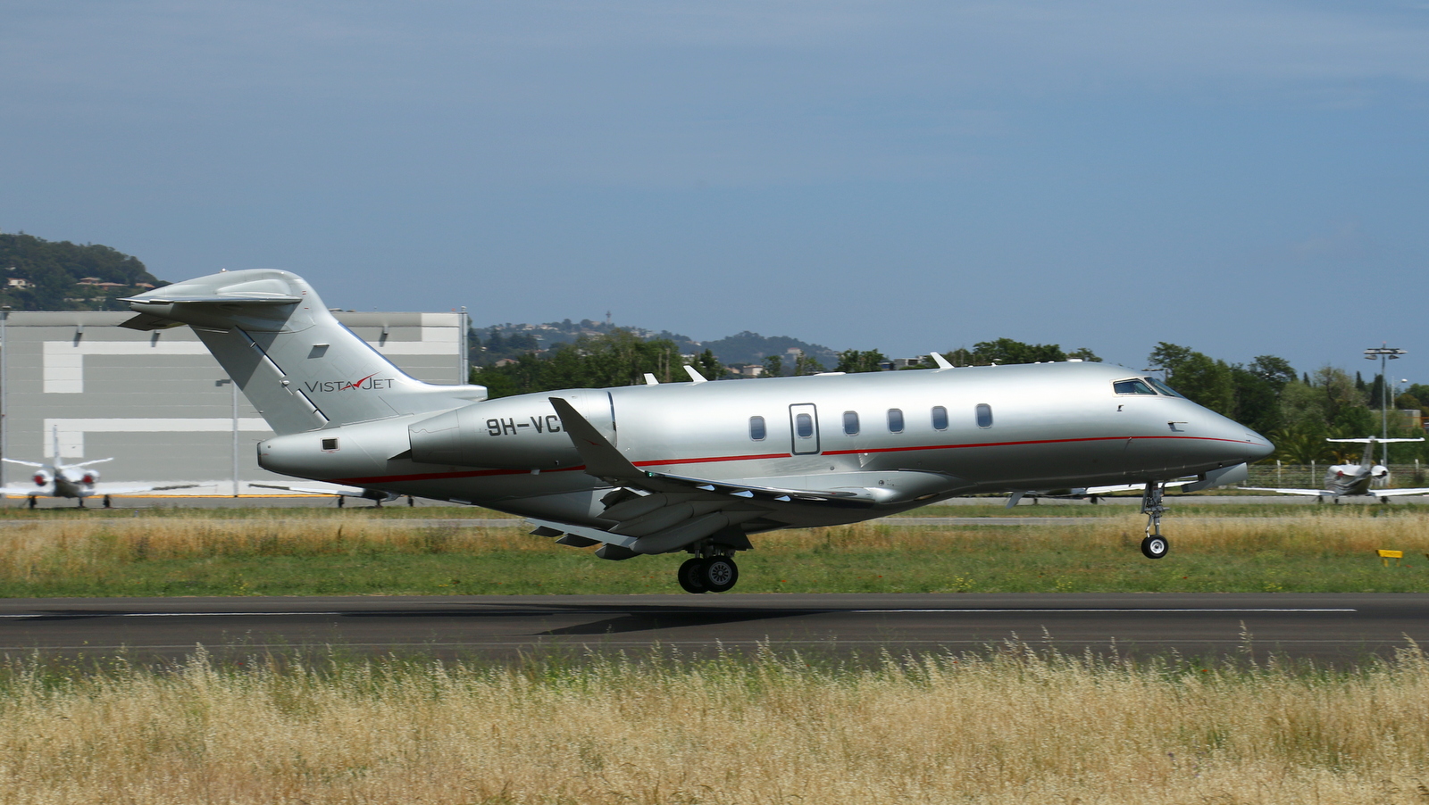 cannes - Aéroport Cannes-Mandelieu , LFMD-CEQ Mai 2016   273853IMG0179