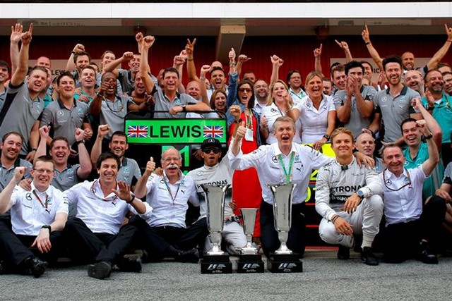 F1 GP d'Espagne 2014 : Victoire Lewis Hamilton 2765162014toutelequipemercedesamg