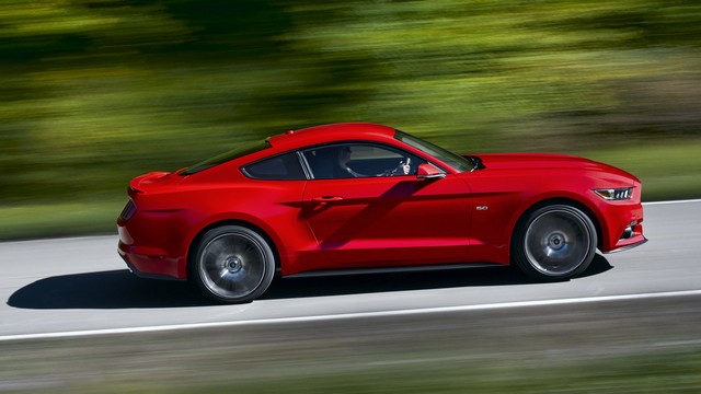 Ford révèle la nouvelle génération de la légendaire Mustang 276631NouvelleFordMustang3