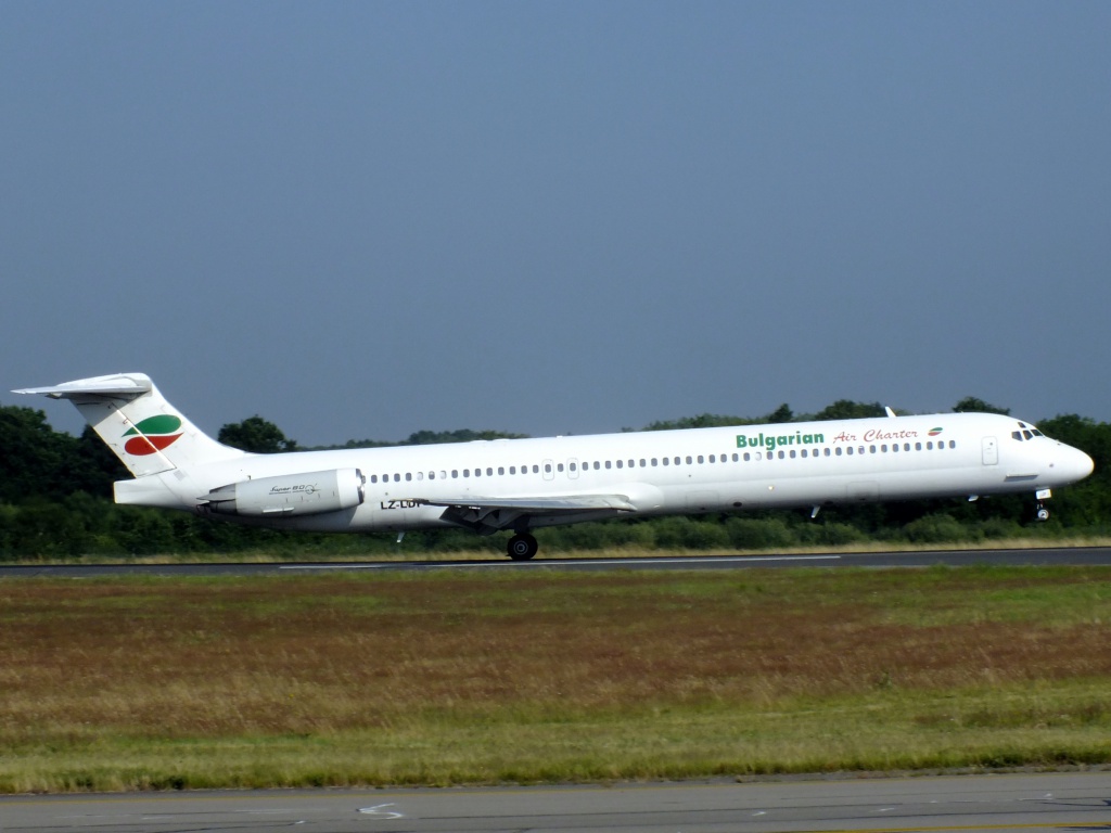 Spotting du 12/07/2013 : MD80 Bulgarian Air Charter 277794Juinn11008