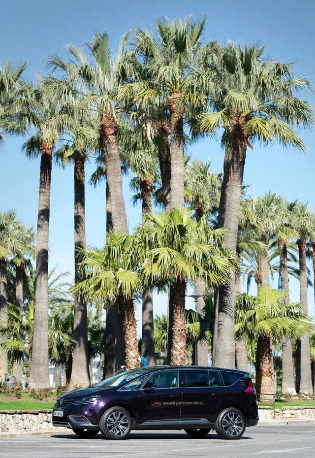 Nouveau Renault Espace: Voiture officielle du Festival de Cannes 2015 2781076837016