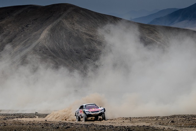 Les Peugeot 3008DKR Maxi Prêtes À Affronter Le Dakar 2018 28251738799804074f18882bb02z