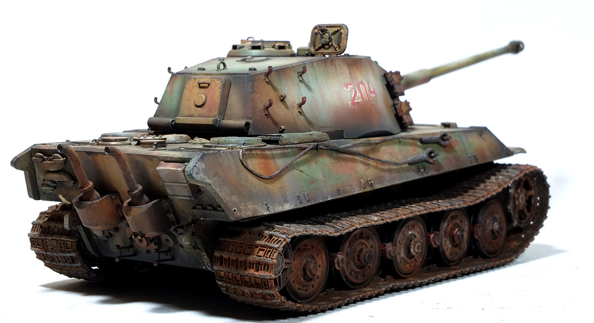 King Tiger  TAMIYA 1/35 - Page 3 287527KTigerwb31