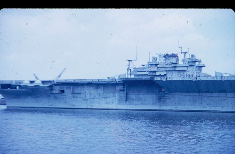 US NAVY PORTE-AVIONS CLASSE ESSEX (3EME PARTIE) 287689USSAntietamCVS36Philadelphierservenovembre1971