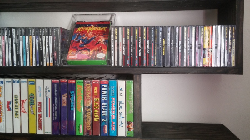 ajout de ma collection Neo Geo AES en vitrine :) 290163CAM00991