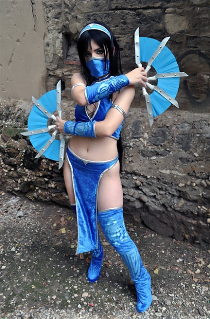 Cosplays Mortal Kombat: 290743cosplaykitana