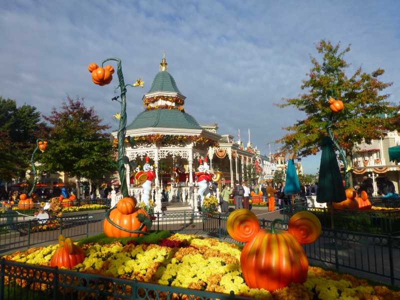 Trip Report d'une journée drôlement effrayante le 8 octobre pour Halloween et TR d'un séjour au Cheyenne les 19 et 20 novembre pour Noël :) 292518P1240007