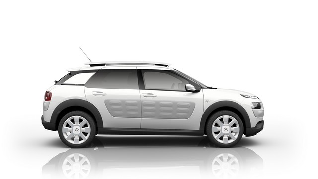 Toujours Plus De Confort Et De Style : C4 Cactus Disponible Avec La Boîte Automatique EAT6 Et Une Nouvelle Série Spéciale Onetone 292542CL17002002