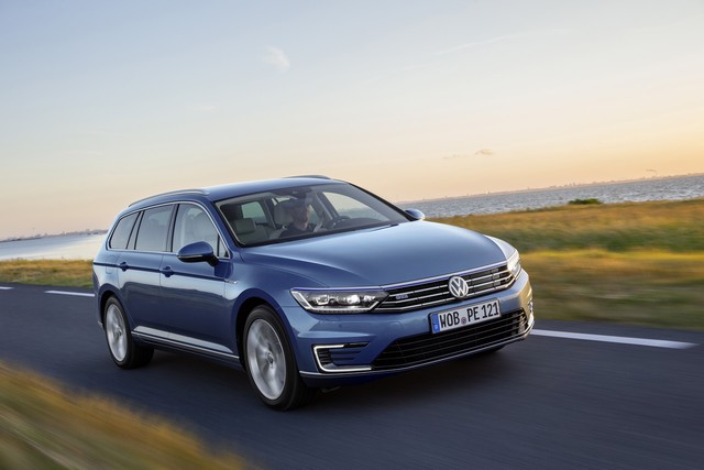 Nouvelles Passat GTE et Passat Alltrack – Ouverture des commandes  294839thddb2015au01135large