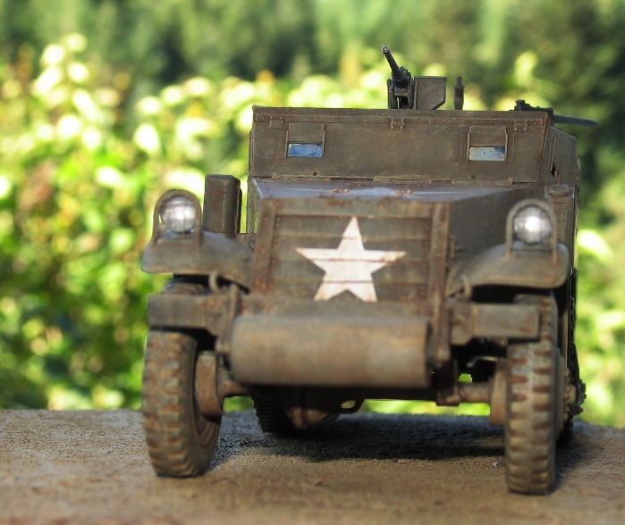 Half-track M2  Dragon 1/35 297384modles121008