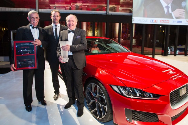 La Jaguar XE élue « Plus Belle Voiture de l’Année 2014 » au Festival Automobile International 2015  297793GL30846