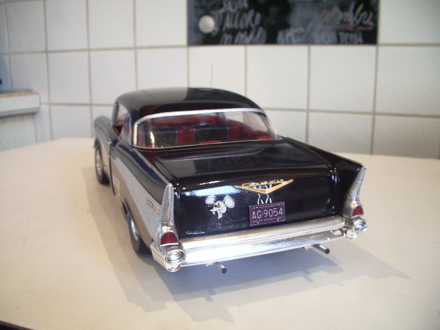 chevrolet bel air hardtop 1957 de chez amt au 1/16  298681IMGP8810