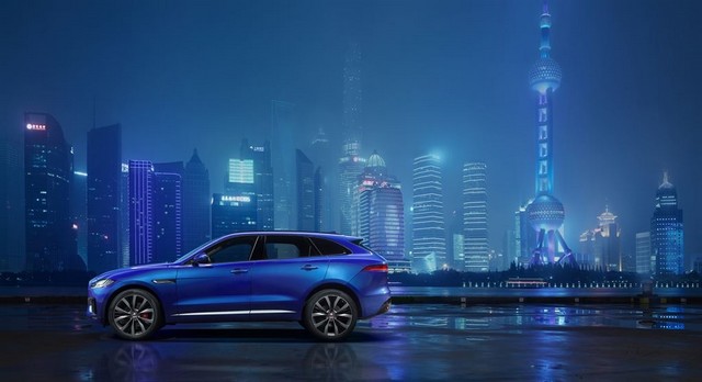 Jaguar Léve Le Voile Sur La Toute Nouvelle F-PACE En Amont Du Salon De Francfort 307607jaguarfpaceshanghai01LowRes