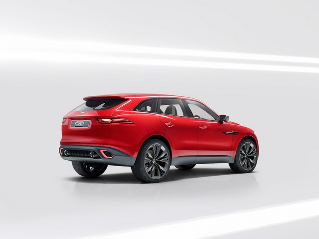 Jaguar présente le Concept Crossover C-X17 rouge « Italian Racing » 309021jaguarcx175