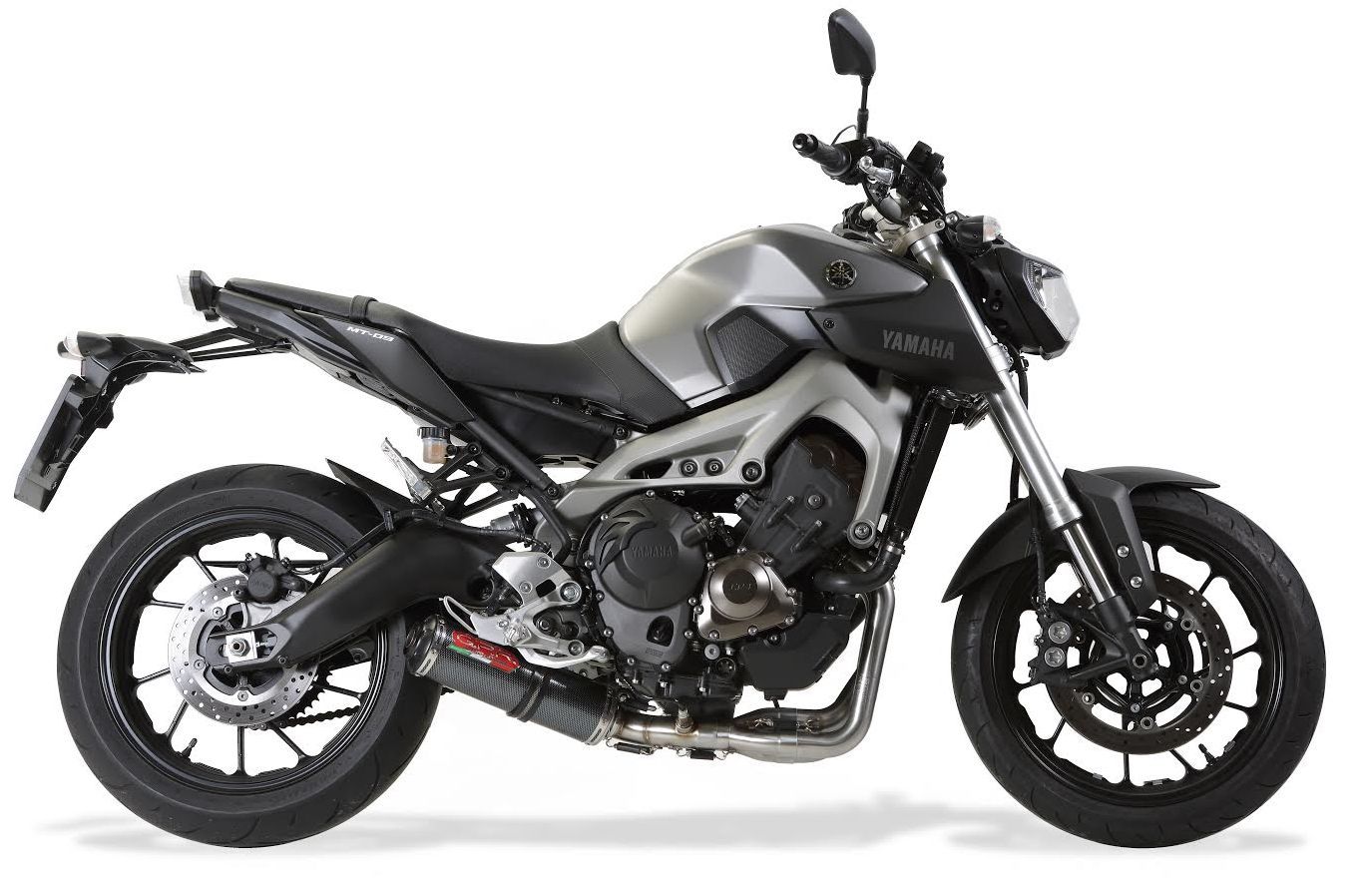 ligne - Récapitulatif des pots d'échappements pour la Yamaha MT-09 313972YGPRmont57