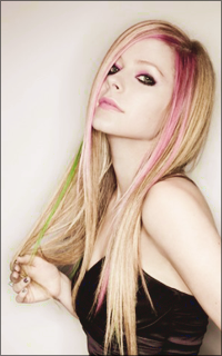 ● Avril Lavigne - Page 3 3345518325