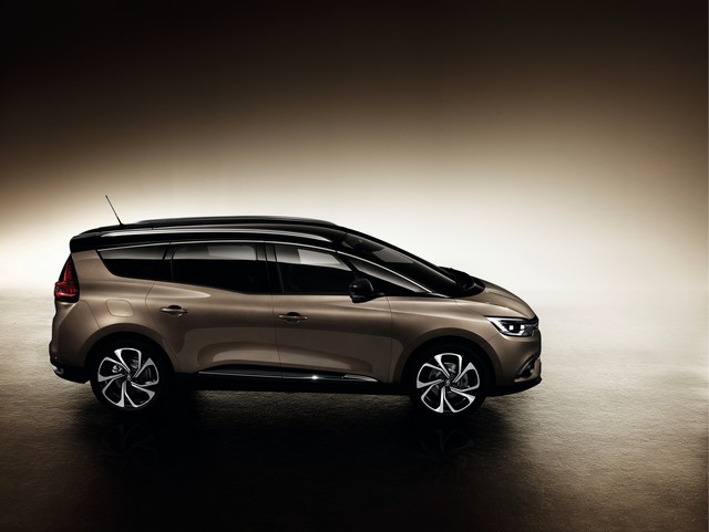 Nouveau Renault GRAND SCENIC : fluidité et élégance, avec 5 et 7 places 3398547842316