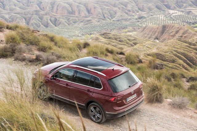 Le Nouveau Tiguan décroche les cinq étoiles aux crash-tests Euro NCAP  340600hdtiguan005