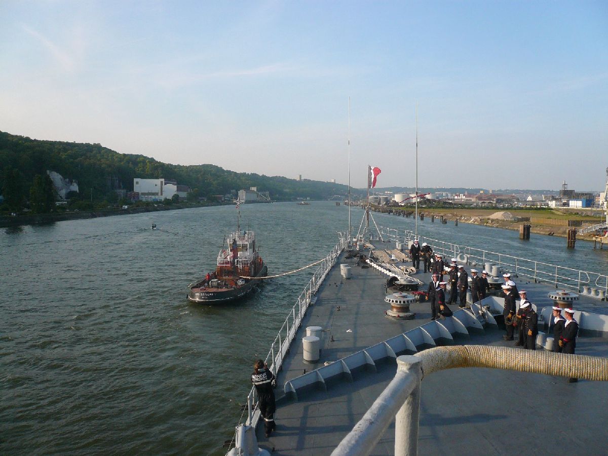 LE VOYAGE DE LA JEANNE SUR LA SEINE 343714116