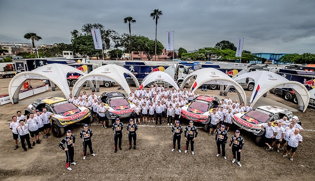 Les Peugeot 3008DKR Maxi Prêtes À Affronter Le Dakar 2018 3451962773165692915dfe58360z