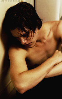 Xavier Samuel  345412X14