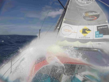 L'Everest des Mers le Vendée Globe 2016 - Page 6 3612042nandorfaspiritofhungaryr360360