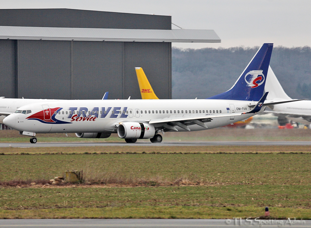 Tarbes-Lourdes Airport 2013 361892B737800TravelServiceSlovakiaOMTVR003LDE090213EPajaud