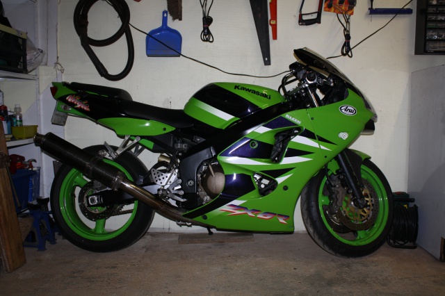 le ZX6R 2002 de tassin.eloy - Page 2 362428IMG2095