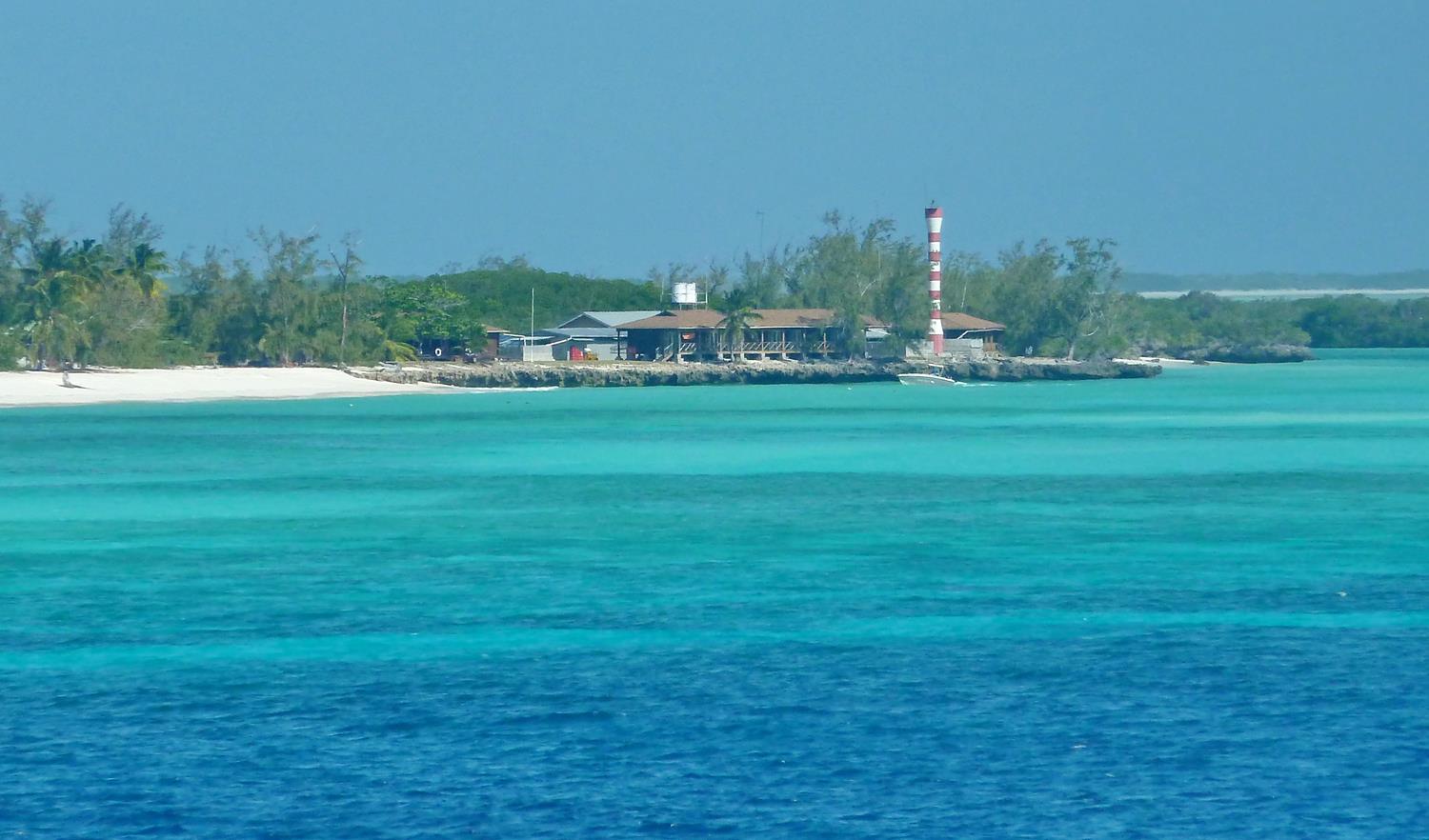 [Campagne] Iles éparses du canal du Mozambique - Page 13 363301Aldabra30