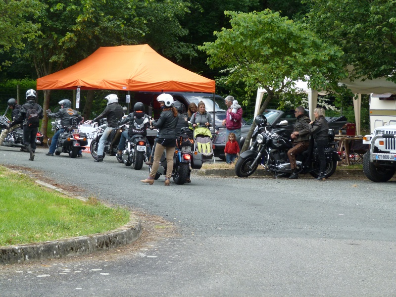 CR & Photos : TSO 23-24/05/2015 : Durfort (81) , Expo. Autos / Motos Harley US + Concerts  363739P1170805