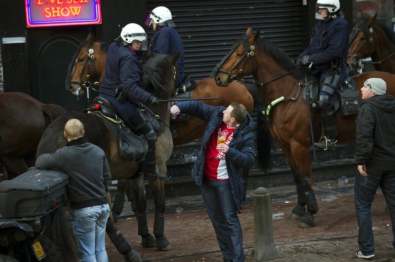 Saison 11/12 - Février - Page 3 364572ajaxmanu20124