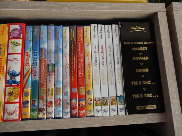 [Photos] Postez les photos de votre collection de DVD et Blu-ray Disney ! - Page 31 367199DSC00124