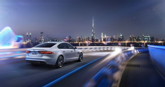 La Nouvelle Jaguar XF En Première Mondiale À New York  369327JAGUARXFSLocation13LowRes