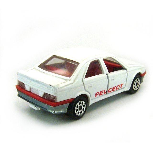 N°218 PEUGEOT 405 Mi16 3710826441