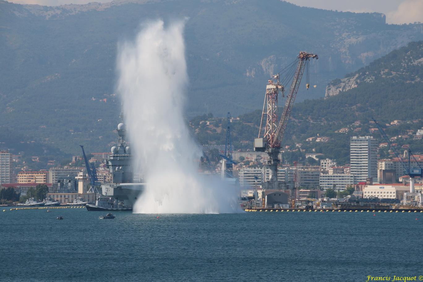 [ Porte-Avions Nucléaire ] Charles de Gaulle Tome 2 - Page 32 374765753